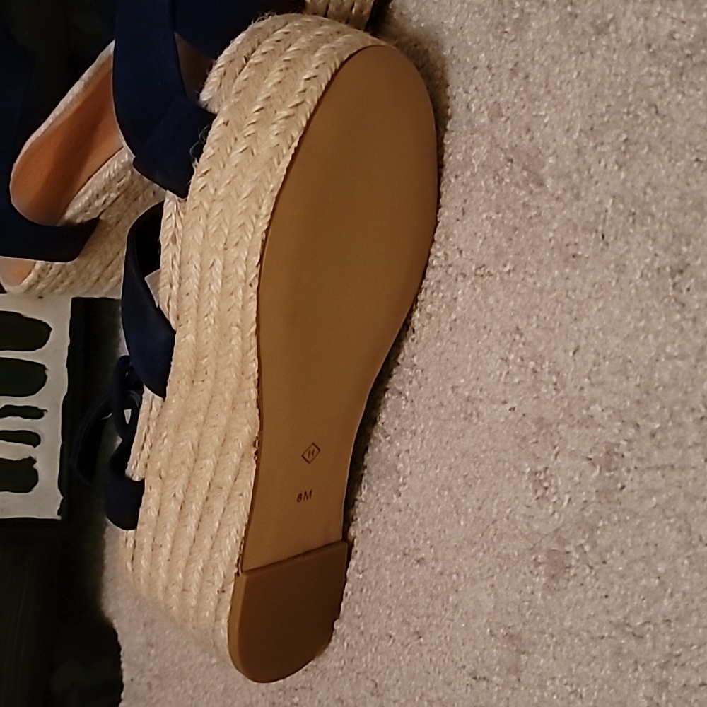 Shoes - Picture 3 of 3